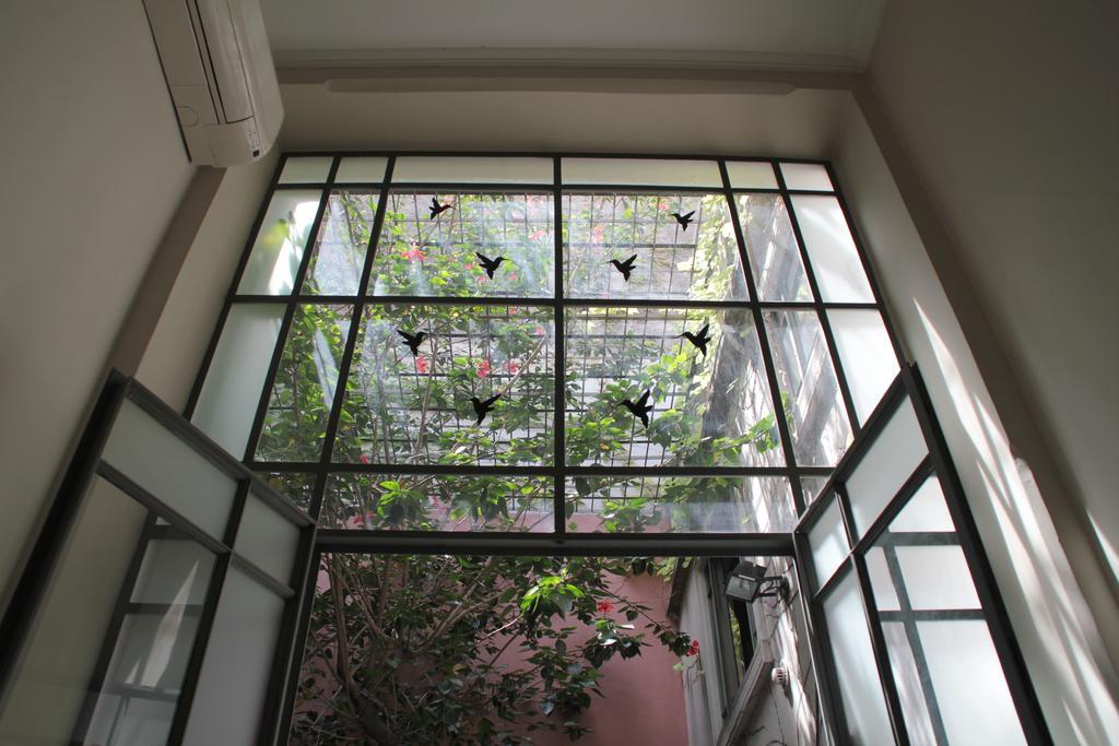 Petit El Vitraux Bed & Breakfast Buenos Aires Exterior photo